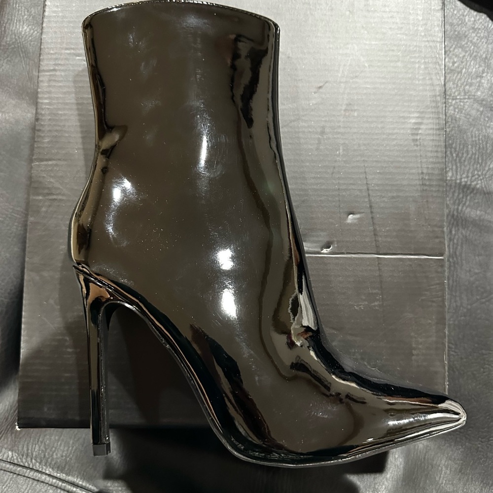 Brand New in Box Ankle Leather Boots